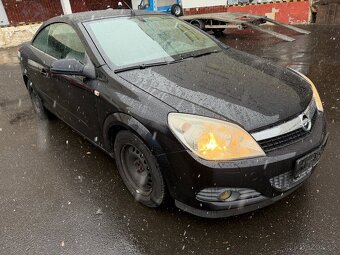 Opel Astra H Twin Top cabrio 1.8 103kw, nová STK+SPZ - 2