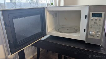 Mikrovlnná trouba ECG - 2