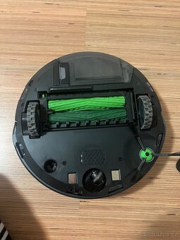 IRobot Roomba j7 - 2