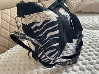 Krásná taška přes rameno i do ruky - 2