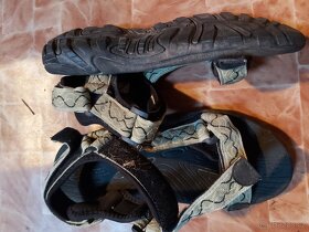 Prodám málo nošené sandály vel. 36 - 2