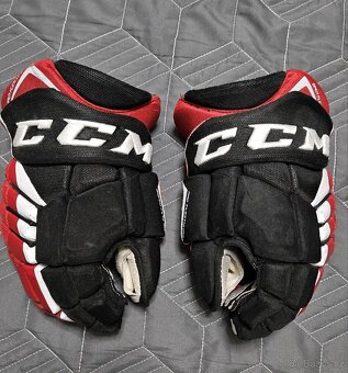 Hokejove rukavice - 2