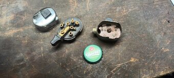 Přepínače asi Jawa robot - 2