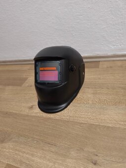 Svářecí kukla samostmívací černá - 2