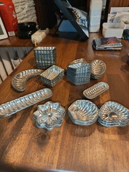 Staré formičky na cukroví Československo - 2