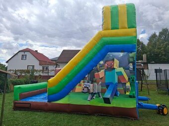 Skakaci hrad 6x3x6 m - MINECRAFT - 2