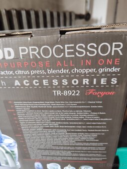 Kuchyňský robot - 2