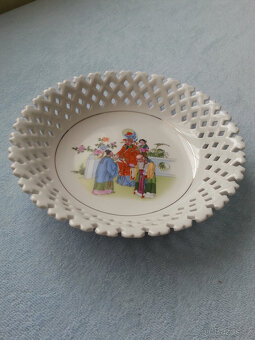 Talíř prolamovaný čínský - 2