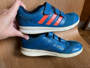 Tenisky, sálovky Adidas vel. 34 - 2