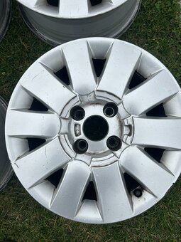 Alu kola 6Jx15CH4-18 - 2