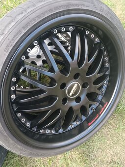 Royal wheels - 2