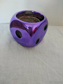 Květináč fialová hrací kostka - 2