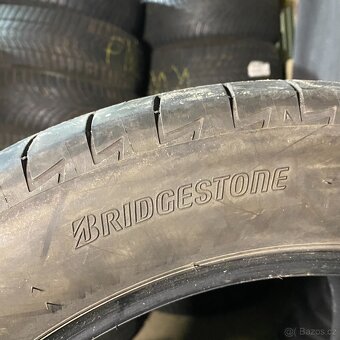 Letní pneu 215/55 R18 95H Bridgestone 3,5mm - 2