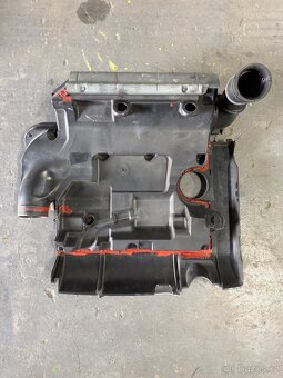 Náhradní díly 2.0 Tfsi BWA Škoda Octavia II. RS - 2