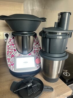 Thermomix s příslušenstvím - v záruce - 2