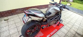 MV Agusta Brutale 989 R - 2