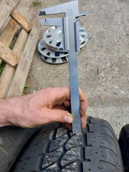 Pneumatiky 205/75R16C - 2