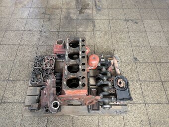 motor Zetor 6901 - 2