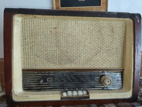 Staré dobové rádio - 2