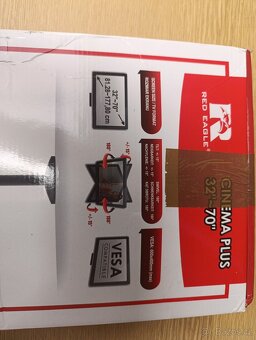 Držák na TV do stropu VESA mount. - 2
