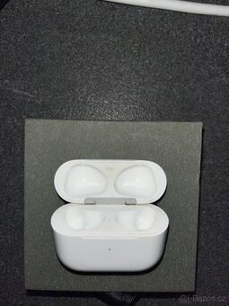 AirPods 3 s MagSafe nabíjecím pouzdrem - 2