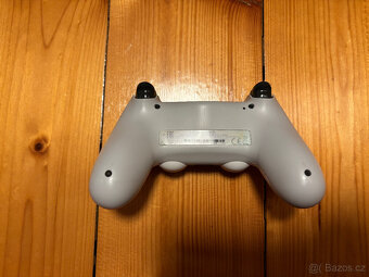 Ovladač - Controller - PS4 - Playstation 4 v2 - bílý - white - 2