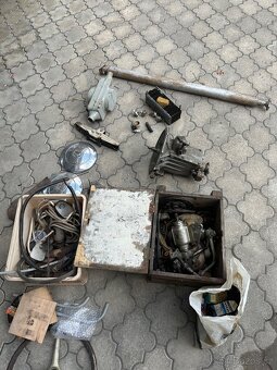 Prodám zbytek Nd ze škoda Octavie - 2