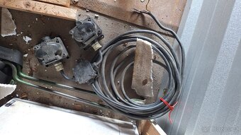 Prodám gumový kabel 380V - 2