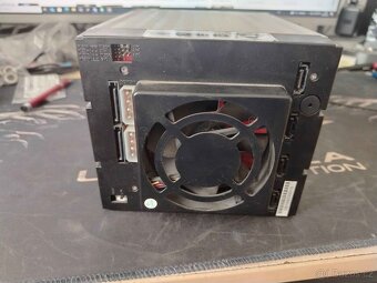 Rámeček na 4x HDD SATA - 2