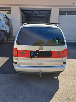 Seat Alhambra na náhradní díly - 2