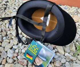 Jezdecká přilba zn. USG velikost 52 - nová + obal - 2