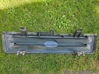 Předni maska Ford Escort mk3 Ghia - 2