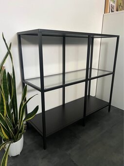 Ikea VITTSJÖ Policový díl, černohnědá/sklo, 100x93 cm - 2