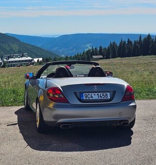 Mercedes Benz SLK 200 135KW 2009 manuál - 2