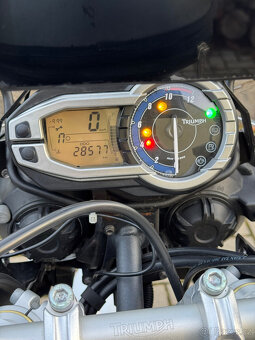Triumph Tiger 800 2011 - 2