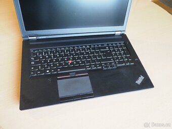 notebook Lenovo ThinkPad P70 4K Pantone - 2