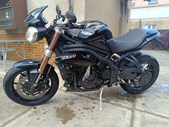 Triumph speed triple 1050 - 2