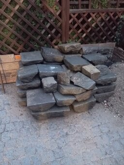 Žulové kostky 30x30 cm - 2