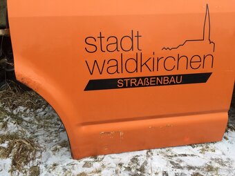 Vw T5 přední dveře - 2