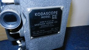 16mm filmová promítačka KODASCOPE MODEL EE - 2