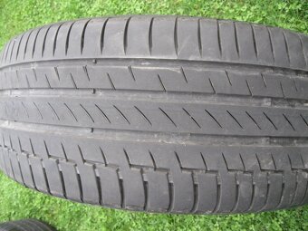 PRODÁM LETNÍ PNEU 235/55R17 CONTINENTAL PC6 103W 6ks - 2