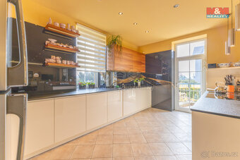 Prodej rodinného domu, 300 m², Město Albrechtice - 2
