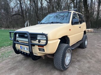 Nissan Terrano 2,7td 1995 - 2