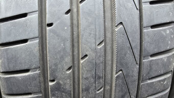 Letní pneu 225/45/17 Hankook - 2