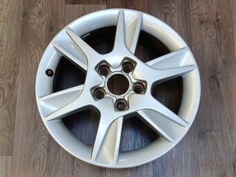 5x112 Audi A3 6,5Jx16 ET50 číslo 8P0601025AN alu disky - 2