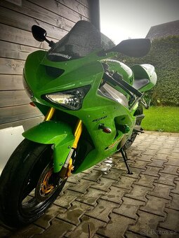 Kawasaki zx6r 636 2003 - 2