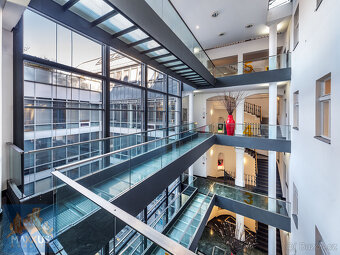 Pronájem kancelářských prostor (300 m2), Praha 1 - Nové Měst - 2
