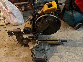 Pokosová pila Prodám DeWalt DW 708-QS - 2