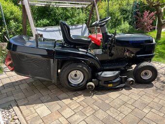 Zahradní traktor traktůrek Husqvarna 2 Válec BS 22HP - 2