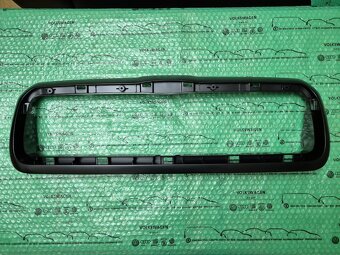 rám přední masky Škoda Octavia I - 2